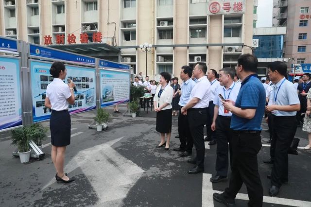 以观摩促提升 展亮点共进步 ——河南省卫生健康委观摩组莅临我院调研指导工作