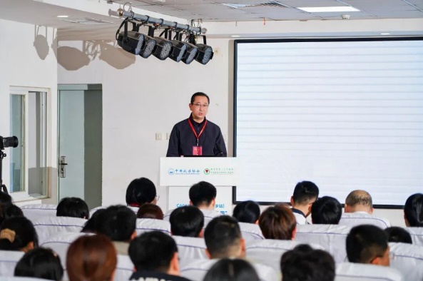 图片2.jpg 图片2.jpg